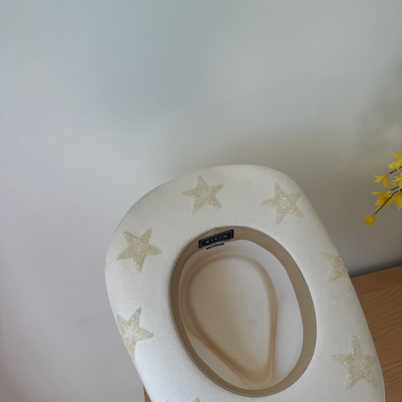 Urban Outfitters Star Cowboy Hat - Picture 4 of 5